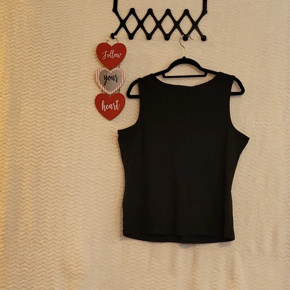 Basic Editions Classic Ladies Black Tank Top. Size XL - Picture 2 of 4